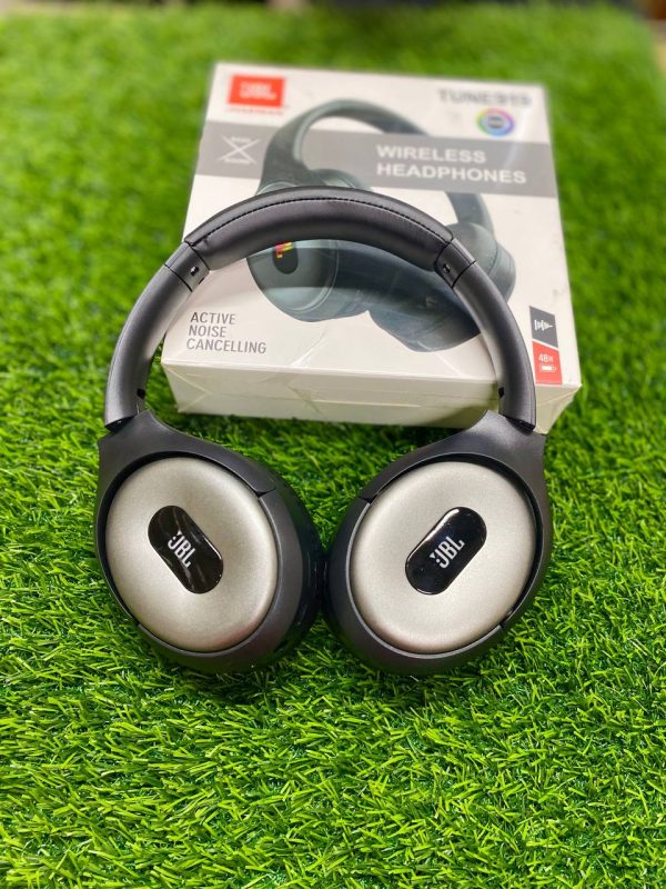 JBL TUNE919 Wireless Headphones!